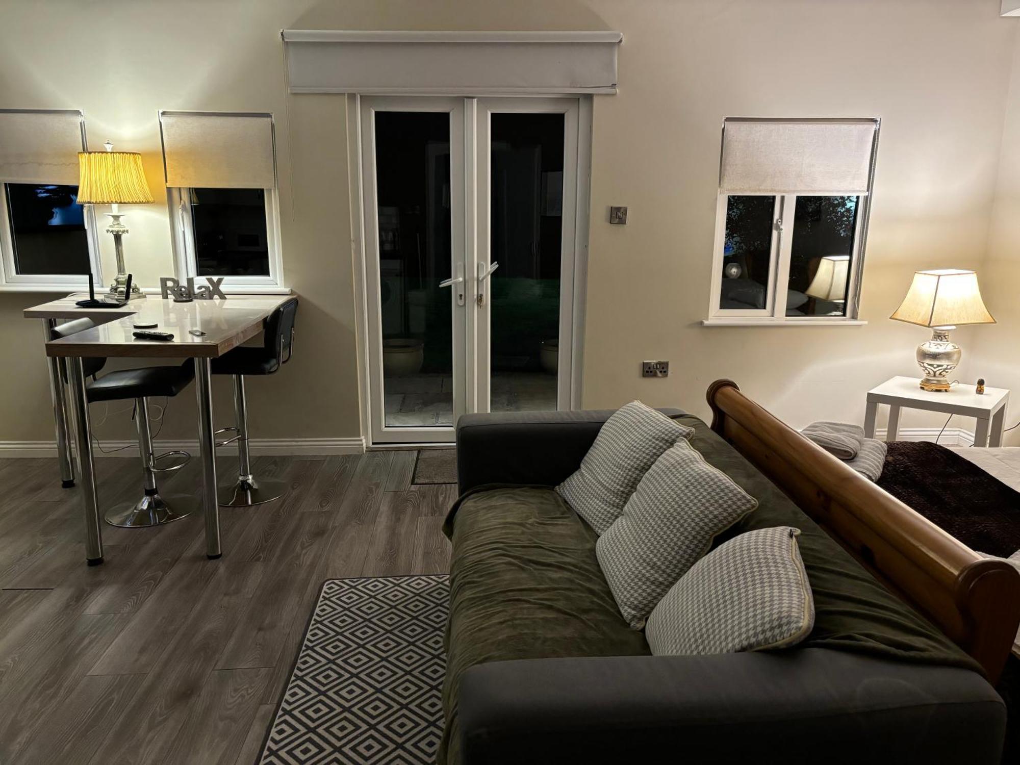 Garden Chalet Oranmore Διαμέρισμα Γκάλγουεϊ Εξωτερικό φωτογραφία